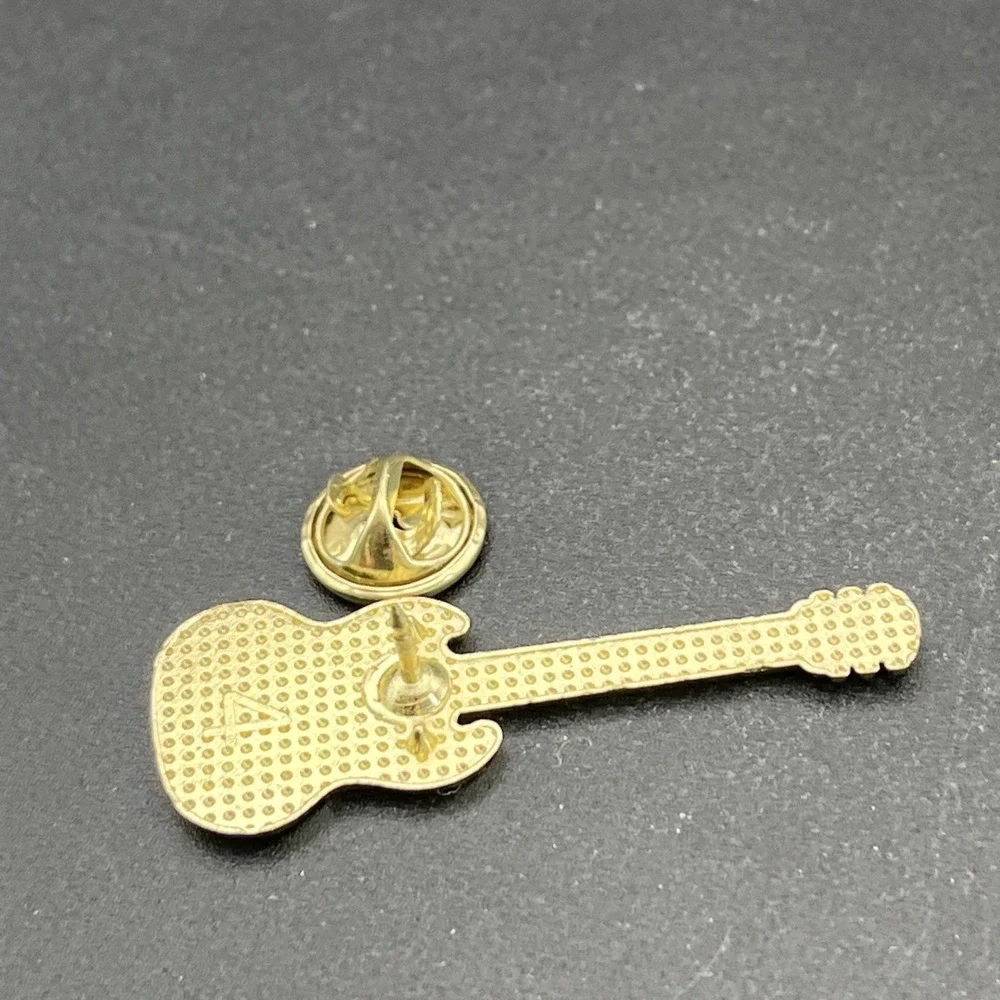 Red Electric Guitar Music Instrument Lapel‎ Hat Pin